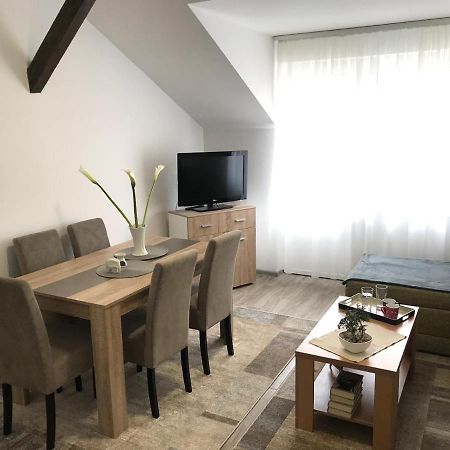 Sweet Dreams Apartment Subotica Bagian luar foto