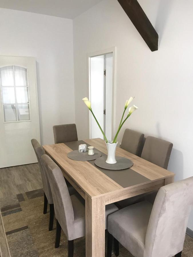 Sweet Dreams Apartment Subotica Bagian luar foto